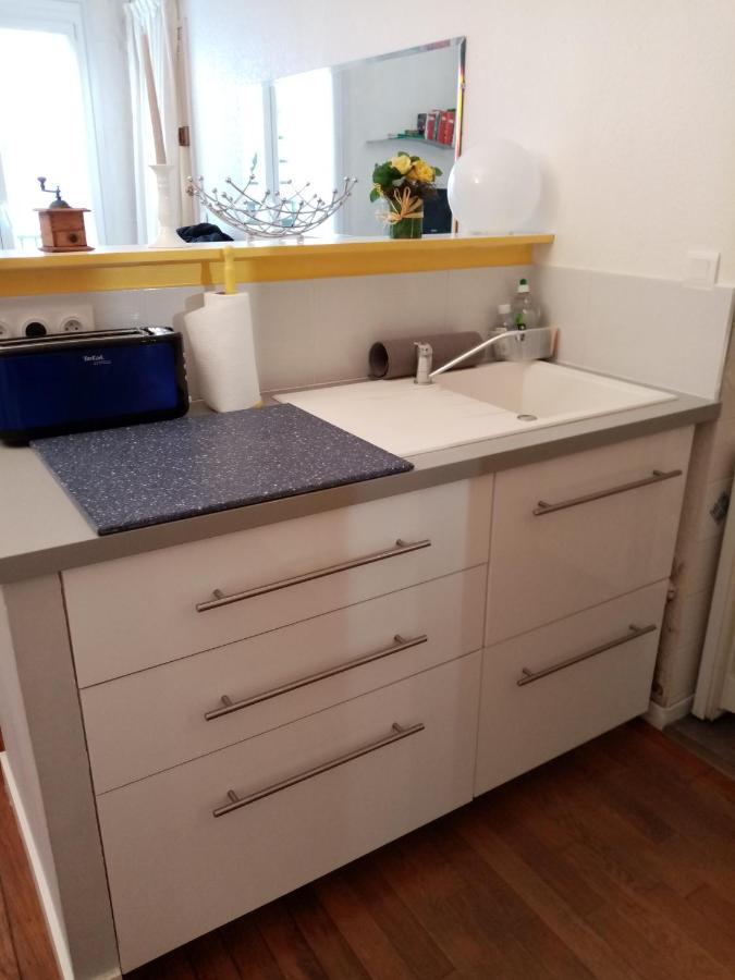 Agreable Appartement Dans Le Vieux Trouville Exterior foto